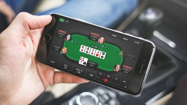 Cara main poker di smartphone